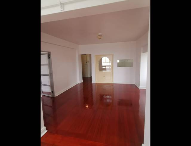 1.5 BEDROOM APARTMENT FOR SALE IN DURBAN CENTRAL
